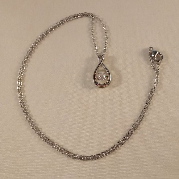 Silver Infinity Swirl Diamond Zircon Pendant Necklace 18" Elegant Party Gift - Picture 3 of 4